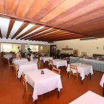 Hotel Da Lota - Beachfront Manta Rota