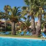 Da Lota - Beachfront Hotel 3*