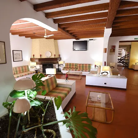 Szálloda Da Lota - Beachfront 3*