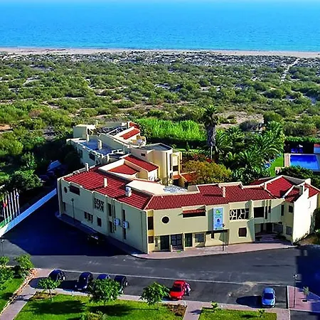 Praia Da Lota - Beachfront