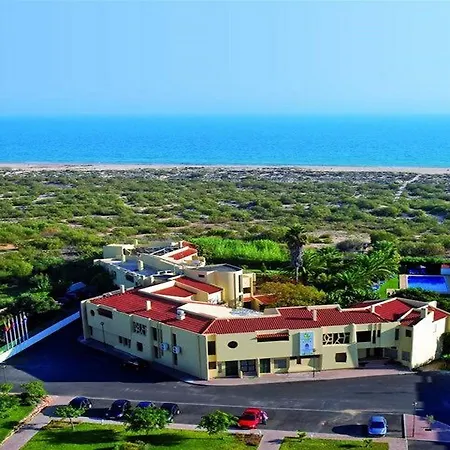 Hotel Praia Da Lota - Beachfront