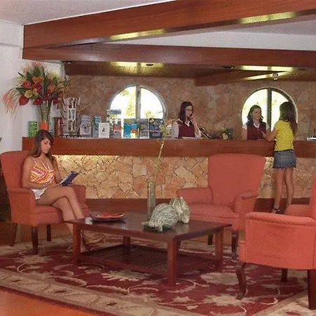 Hotel Praia Da Lota - Beachfront Manta Rota