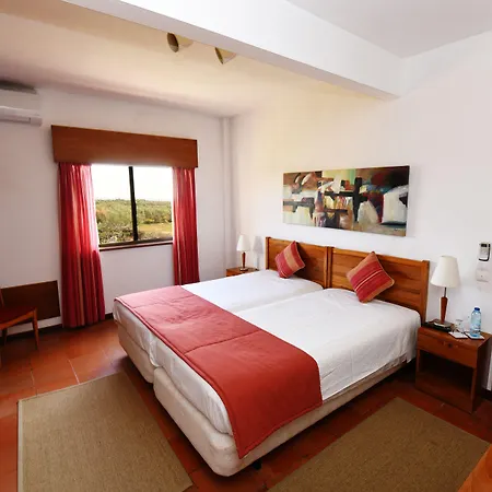 Hotel Da Lota - Beachfront Manta Rota