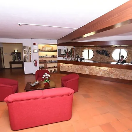 Da Lota - Beachfront 3*