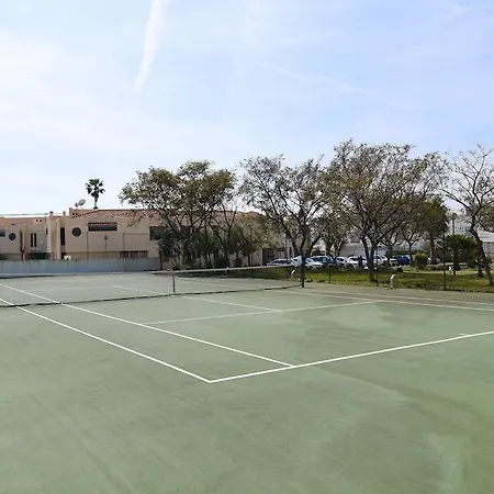 Da Lota - Beachfront 3*