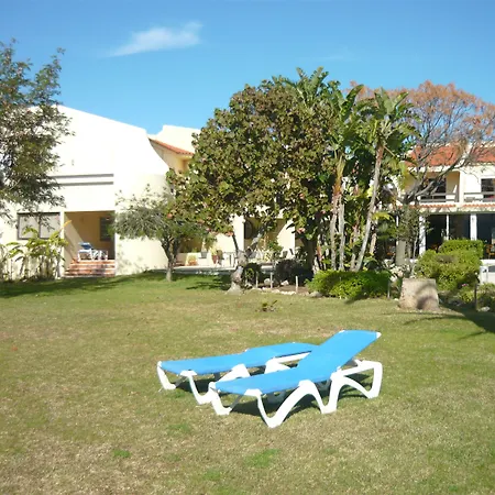 Da Lota - Beachfront מלון 3*