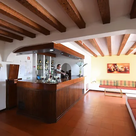 Da Lota - Beachfront